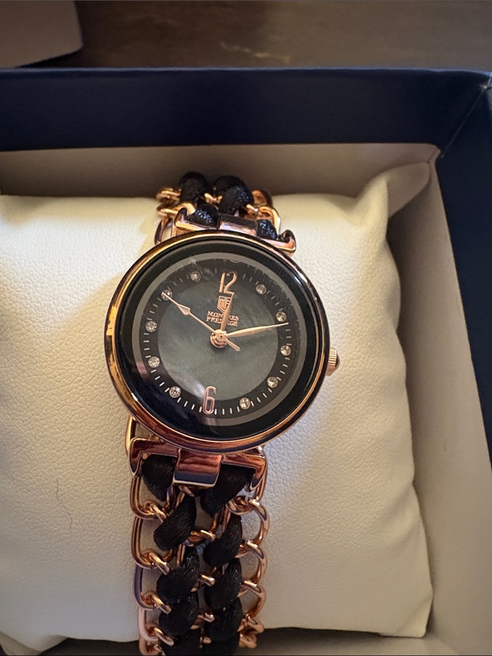Invicta Montres Prestige Women's Rose Gold and Black Chain-Link Fashion Watch